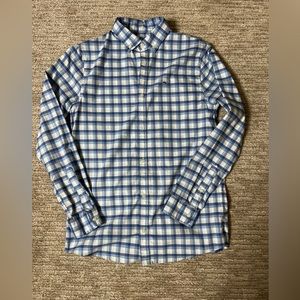 Boys Vineyard Vines On the Go Performance button down. Size Large (16)